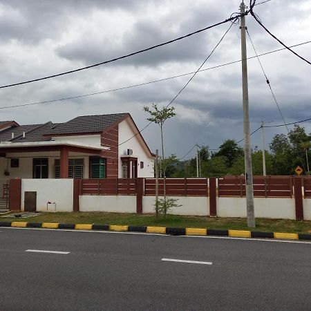 Homestay Zaki D'غيريك المظهر الخارجي الصورة